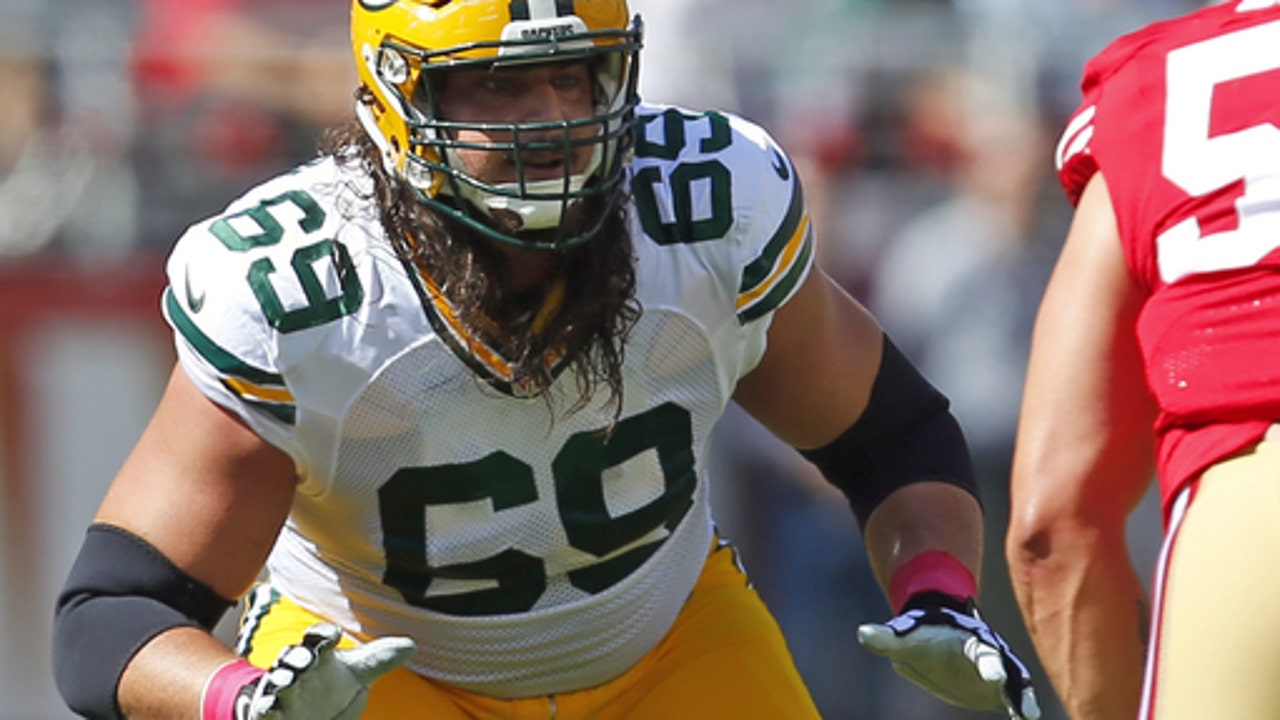 Packers OL aim to block "to infinity" when Rodgers on move